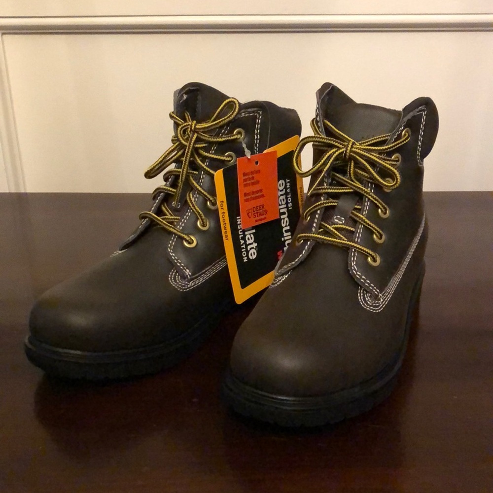 New with tags! Kids Deer Stags boots
